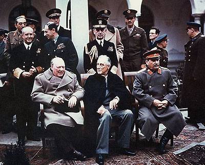 Winston Churchill, Franklin D. Roosevelt i Józef Stalin w Jałcie (fot. wikimedia) Winston Churchill, Franklin D. Roosevelt i Józef Stalin w Jałcie (fot. wikimedia)